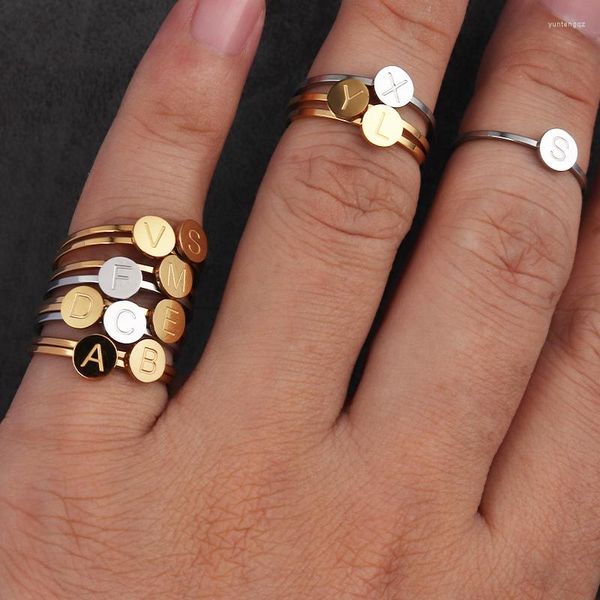 Hochzeit Ringe Edelstahl A-Z 26 Buchstaben Für Frauen Winzige Ring Einfache Herren Initial Schmuck Zubehör Geschenk Großhandel