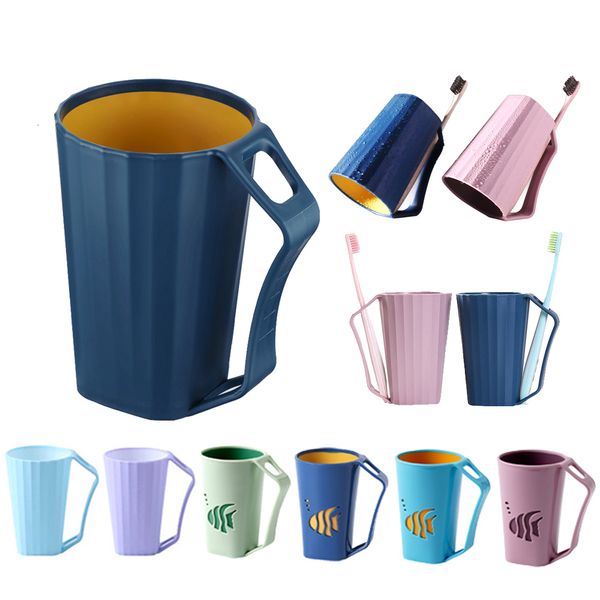 Set di accessori da bagno Tazza portatile Tazza per spazzolino da denti con manico Portaspazzolino Bicchieri in plastica Bagno per amanti dei viaggi Coppia bambini 221207