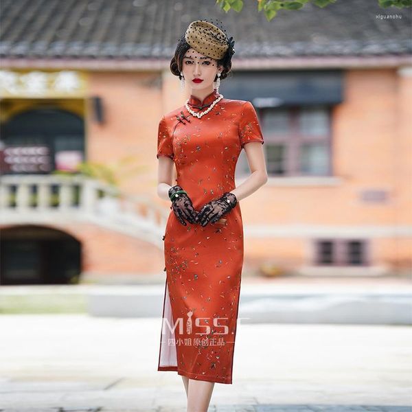 Roupas étnicas Vestido de estilo chinês Red Plus Tamanho Seda Cheongsam noite