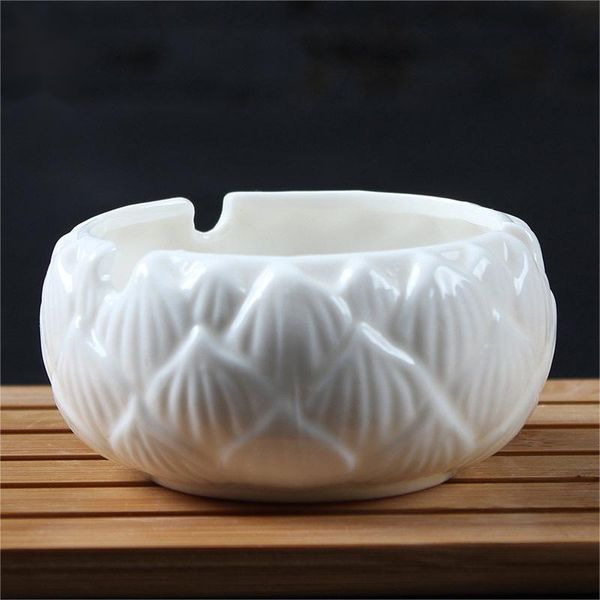 Acessórios para fumantes Tobacco cinzeiro cinza cinza Cerâmico Porcelana Branca Lotus Kung Fu Cerimônia de fumaça Bowl Bowl