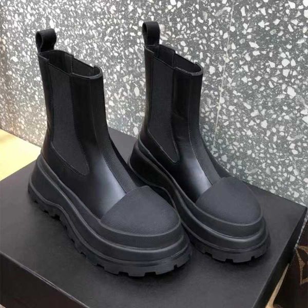 Sapatos Chelsea High Rise Soled Soled curto 2022 Novo estilo britânico Martin Boots Fin Pile Middle Tube Spring e outono Single