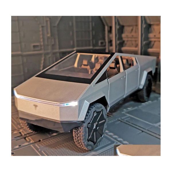 Druckguss-Modellautos 1/24 Tesla Cybertruck Pickup Legierung LKW Druckguss Metallspielzeug Geländewagen Sound und Licht Kindergeschenk 2210 Dhzsp