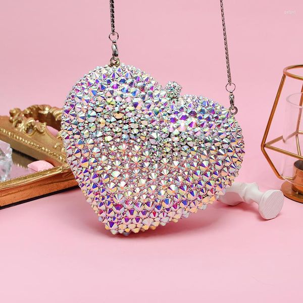 Borse da sera Regalo di San Valentino Borsa brillante a forma di cuore Borsa con frizione a spalla con abito da donna in stile pesante di lusso con paillettes di cristallo