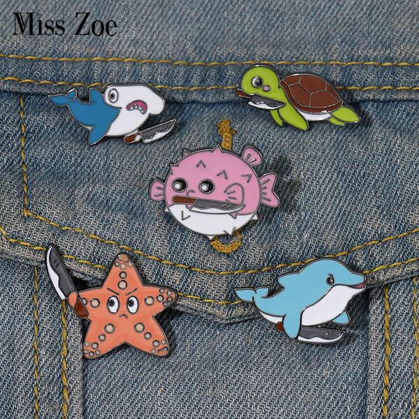 Assassino de pinos de esmalte oceano Pingue personalizado Puffer Fish Fish Turtle Starfish Broches Broches Lappel Black Insect Animal Jewelry Gift For Friends