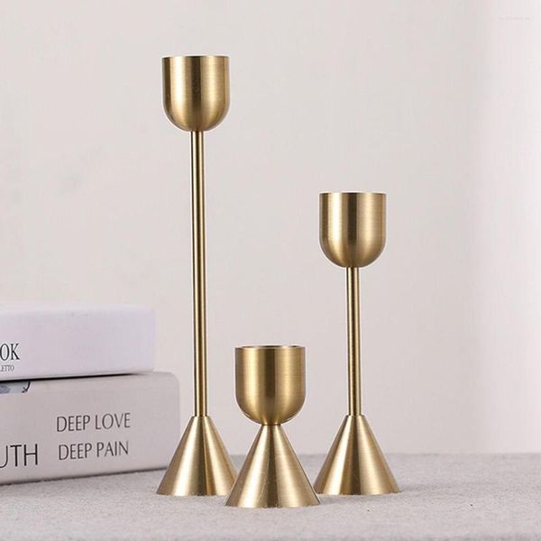 Titulares de castiça Party Supplies Wedding Ornament Decoração Decoração Romântica Dinner Romântico Vintage Metal Candlestick Pillar Long Pillar