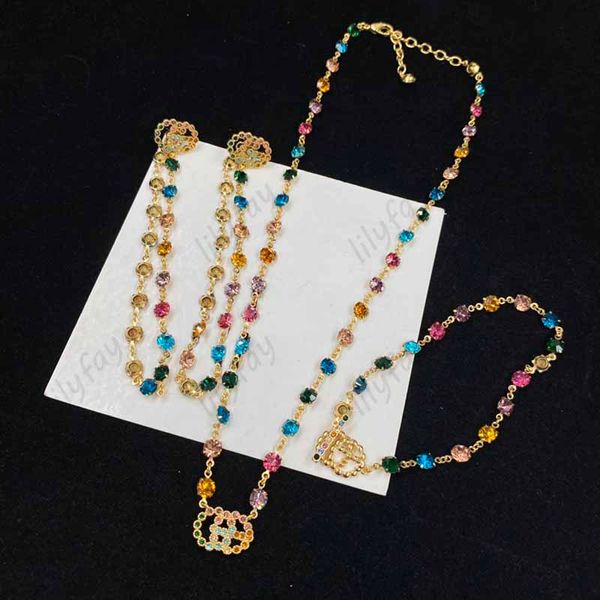 Bracciali con gemme colorate di lusso Set di gioielli firmati da donna Catena d'oro Orecchini d'amore Moda G Lettere Collane scintillanti Argento 925 con scatola