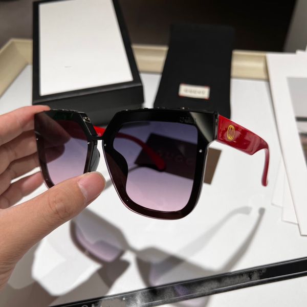 Großhandel Designer-Sonnenbrillen, Original-Brillen, Outdoor-Sonnenbrillen, PC-Rahmen, modische, klassische Damenspiegel für Damen und Herren, Brillen, Unisex-Box