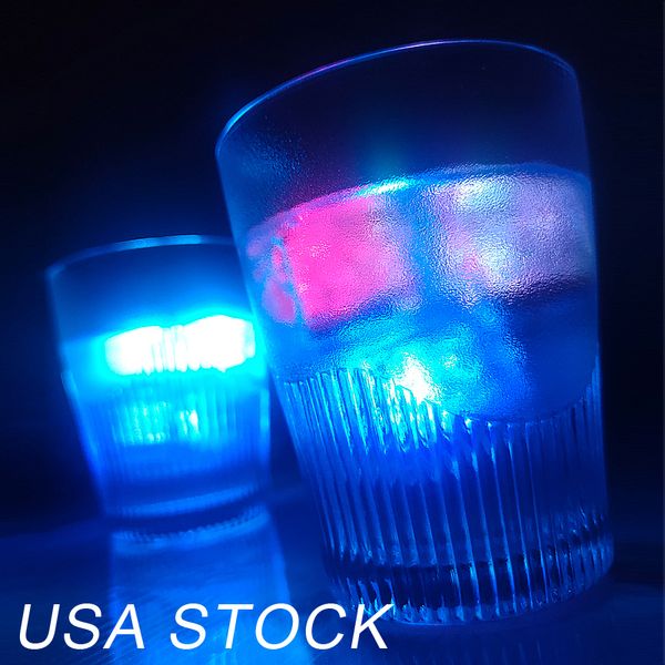 LED Ice Cubes Bar Flash Cambio automatico Cubo di cristallo Attivato dall'acqua Illumina 7 colori per una festa romantica Regalo di Natale Crestech168