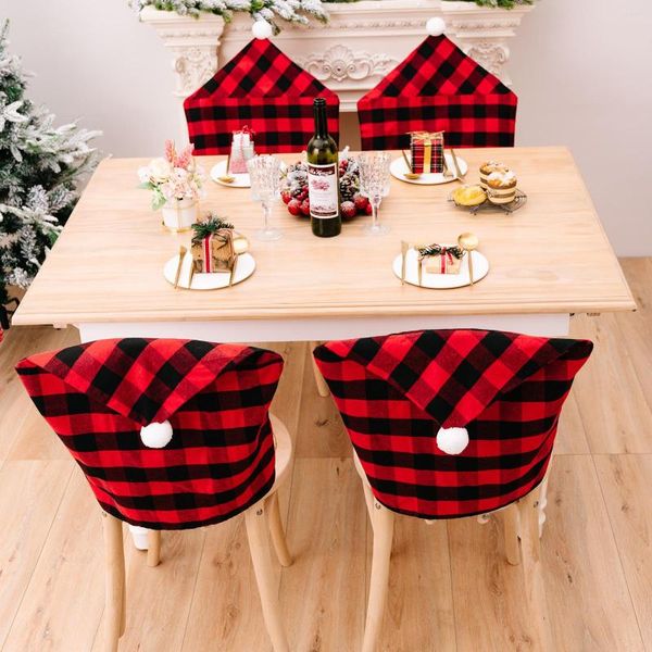 Housses de chaise 2023 décorations pour la maison de saison de noël Plaid rouge et noir avec décoration de couverture de boule de fourrure blanche