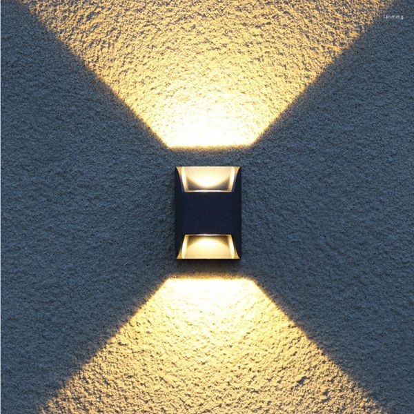 Lampada da parete a doppia testa LED esterno su e giù faretto esterno impermeabile cortile lavaggio balcone