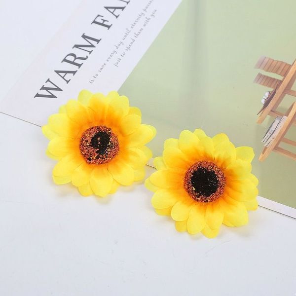 7 CM Sonnenblumenknospen Künstliche Seidenblumenköpfe Für Hochzeit Hause Brautstrauß Dekoration Großhandel