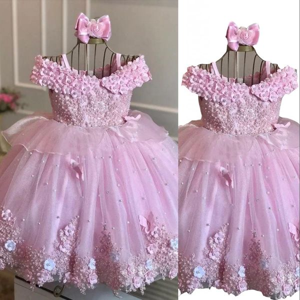 2023 Flor Girls Dresses Lovely Pink Pink Off Princesa Tulle Lace 3d Flores florais Crystal Bads Pearls Comprimento do chão Crianças Aniversário Menina Vestidos de concurso