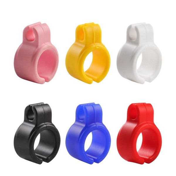 Rauchen bunte Silikon tragbare Clip trockene Kräuter Tabak Preroll Rolling Zigarette Zigarrenhalter Fingerring Befestigungsklemme innovatives Design Halterung Spitze Ordner DHL