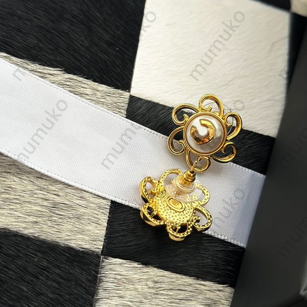 Designer Fashion Sun Flower Studs Luxus Gold Letterring Ohrring Kreative Frühlingsschmuck Frauen lieben Ohrringe C 925 Silberstolf mit Box 2022
