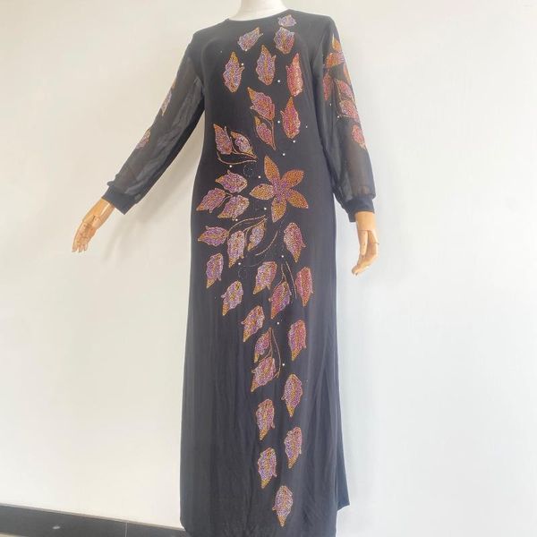 Повседневные платья 2022 Женское летнее черное платье цветочное мусульманское костюм инкрустированные бриллианты с длинным рукавом Удобный ткань нежной дизайн