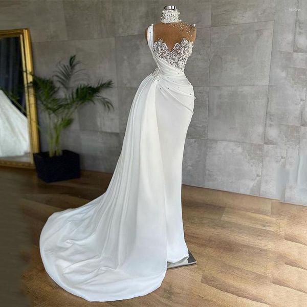 Abiti da festa Elegante abito da sera bianco per donna 2022 Abiti formali Halter senza maniche Top con perline Sirena in pizzo Prom