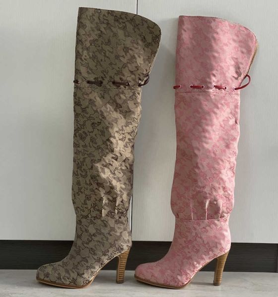 2021 Stivali al ginocchio da donna Designer Scarpe originali Tacco alto Beige Rosa Tela stampata sopra il ginocchio Stivale Cerniera Lacci Scarpa casual Taglia 35-42 NO317