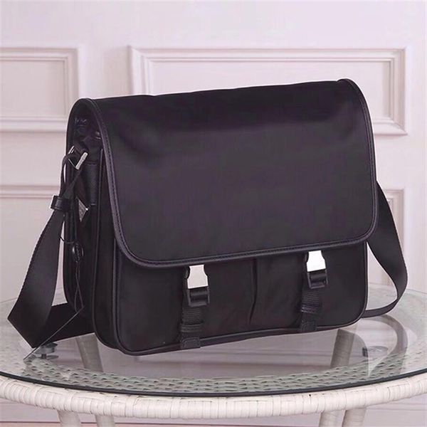 Bolsa de corpo transversal de lona de excelente qualidade para homens Mensageiros Moda Moda Satchel impermeável Man Tote ombro Bolsa de pára -quedas ME2548