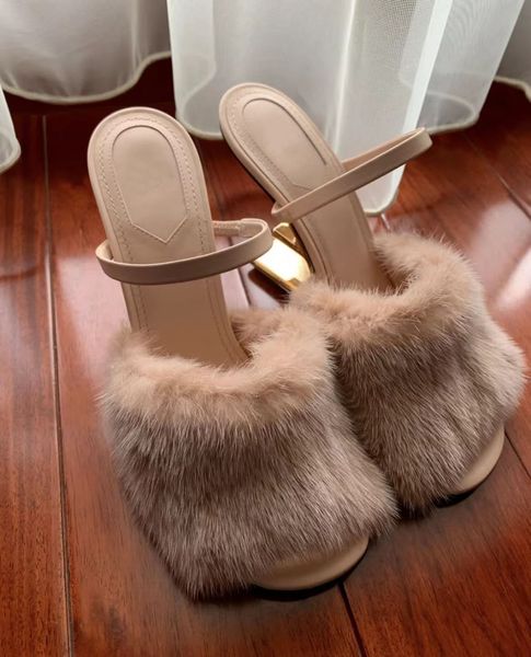 Popolare marca donna primi sandali scarpe cinturino in pelliccia forma F peep toe nero nudo bianco pelle di vitello bel passeggio abito da donna sandali da sposa EU35-43