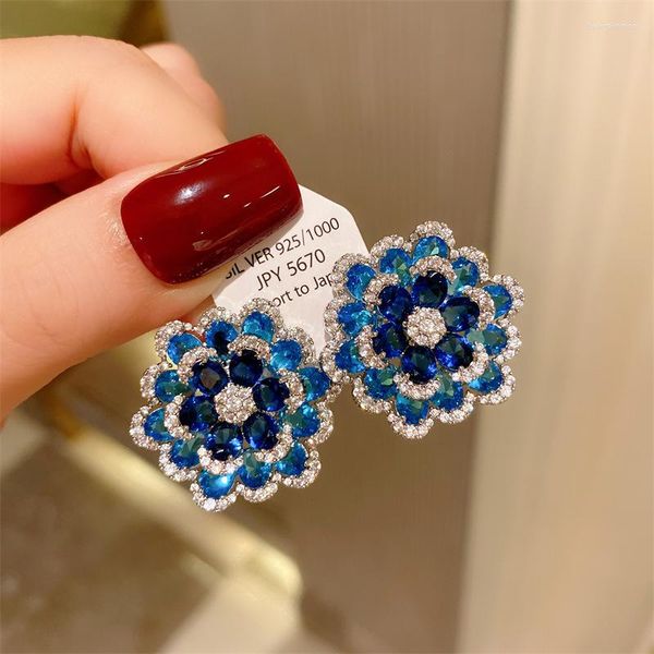 Brincos de balanço safira de luxo vintage para mulheres graduadas em flor azul brilhante zircônia cúbica jóias de casamento esposa esposa