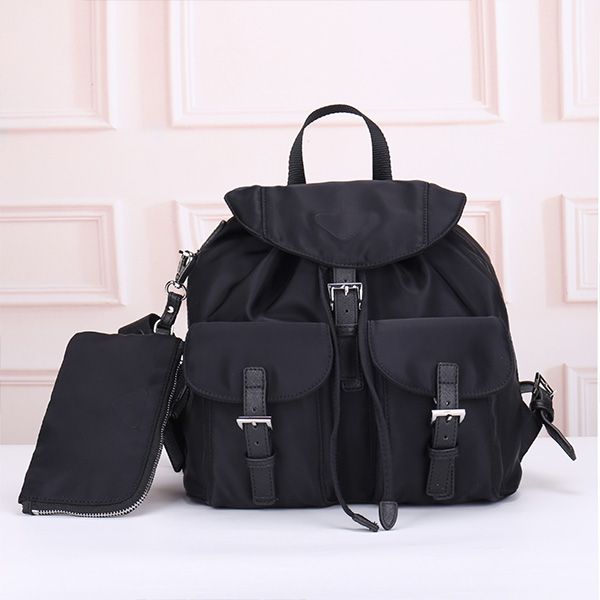 Luxurys Designers Backpacks Nylon Moda