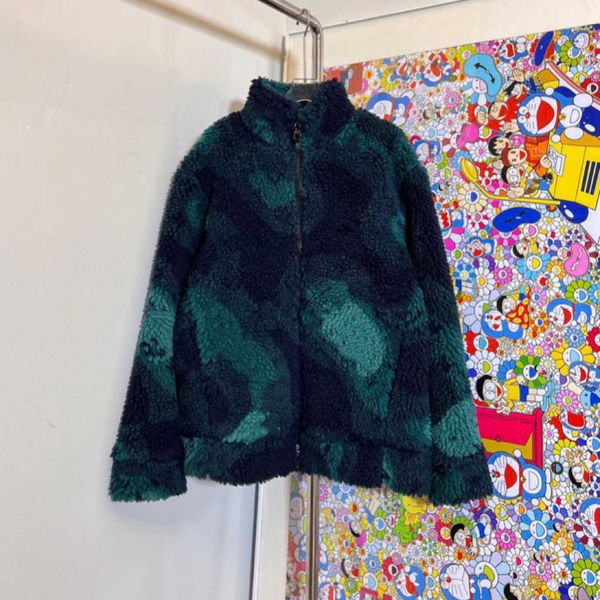 22FW Designer Fashion Lana da uomo New Teddy Collo alla coreana verde scuro Giacca con cerniera in cashmere jacquard Cappotto mimetico a cambiamento graduale