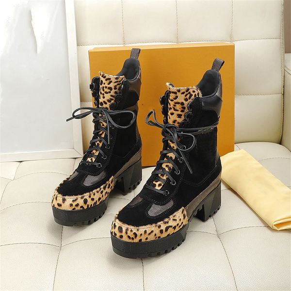 Super Mini Boots Louisity Fashion Женщины декоративные плоские каблуки Зимняя толстая подошва кожа теплый шерстяной шерстяной каблук снег viutonity 08-012