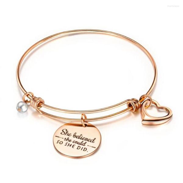 Bracciale rigido in acciaio inossidabile in oro rosa con incisione She Believed Cheer Heart Braccialetti espandibili da donna Gioielli in filo regolabile