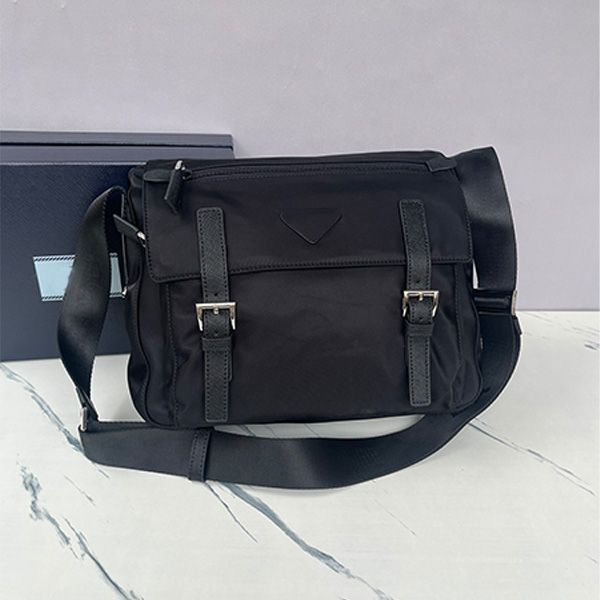 Designer-Umhängetasche aus Nylon für Herren, dreieckige Umhängetaschen, modische Messenger-Schulter-Briefträgertasche, Paket mit großer Kapazität, Verschlussfunktion, Geldbörse, Buchstabe S