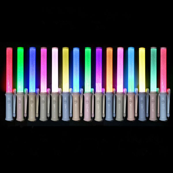 35cm Parti Malzemeleri LED Glow Stick 15 Renk Değişikliği Floresan Kamp Festivalleri İçin Parlak Yanıp Sönen Işık Çubukları Doğum Günü Konseri Düğün Dekoru