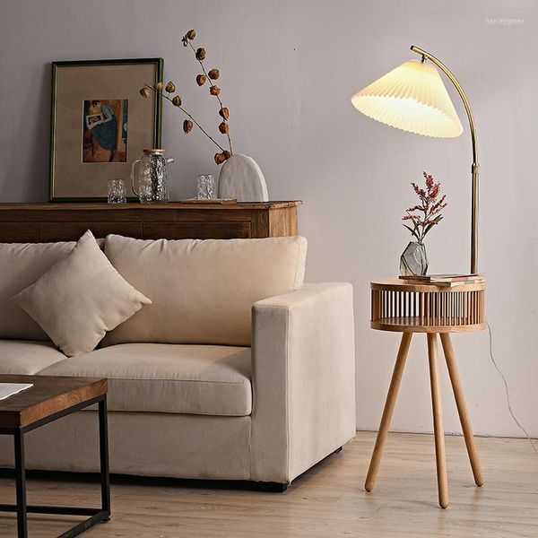 Lampade da terra in legno massello LED soggiorno divano angolo laterale lampada da terra camera da letto comodino luci decorative da tavolo