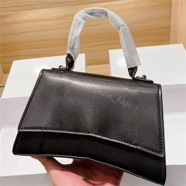 Borse firmate a spalla Borse Frizione Hobo Mezza luna Borsa da sera a tracolla Borsa Portafogli Plain Letter Hasp One Handle Tote Allig307C