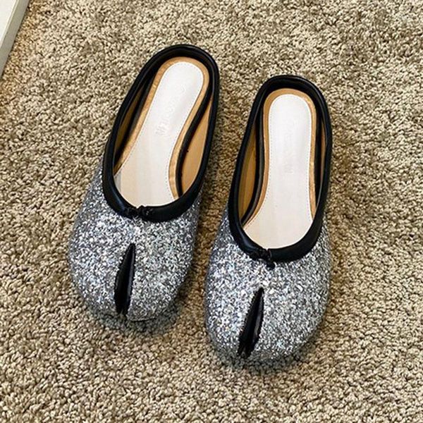 Pantofole 9-Colors Split Toe Mules Glitter Cover Donna Sandali Infradito Tabi Ninia Scarpe per Riband Flats Slides 2022