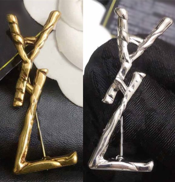 Yeni bambu doku broş tasarımcı mektup broş pimleri lüks moda yüksek kaliteli mücevher kadın erkekler unisex gümüş altın broşlar toptan