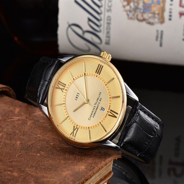Hochwertige 2021 neue Drei-Stiche-Quarzuhr Modeuhren 1853 Top-Marken-Armbanduhren mit Kalender-Lederarmband Geschenk mon323E