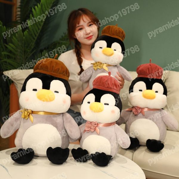 30/45 cm Pinguino di cartone animato con cappello giocattoli di peluche Cuscini adorabili Bambole di animali morbidi ripieni Neonate Huggable Regalo di compleanno