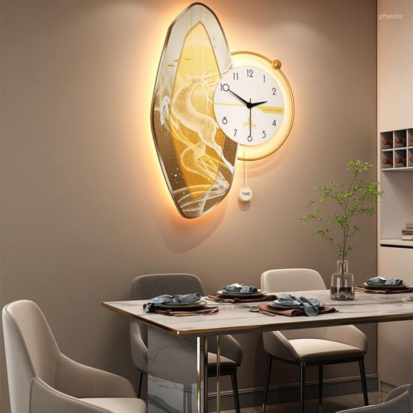 Relógios de parede luxo quarto moderno relógio pendulum arte silenciosa ouro elegante relógio de metal sala de estar divertida chambre decoração de casa