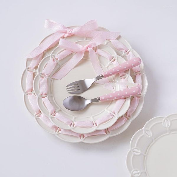 Yemek takımı setleri vintage fransız içi boş kurdele bowknot seramik yemek tabağı düğün po güzel dekorasyon zarafeti tatlı kek