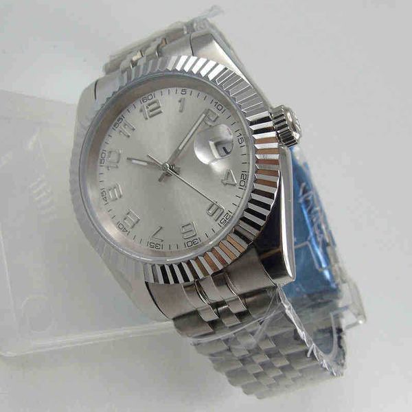 Uhr, 39 mm, silbernes Zifferblatt, Herren-Stahlgehäuse, 21 Juwelen, Japan Miyota 8215, Automatik-Armbanduhr, geriffelte Lünette, gebürstetes Jubilee-Armband