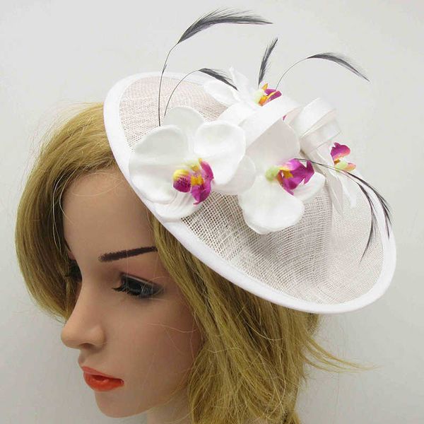 Gioielli per capelli da sposa Fascinator di piume nere Fermagli per capelli floreali anni '40 ricci rossi/bianchi con disco Sinamay con fiori