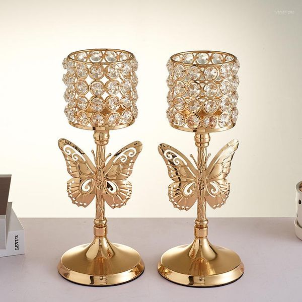 Portacandele 2pcs/lot Butterfly Metal Holder Delicato Stand Pilastro Centrotavola per la tavola della festa nuziale Casa