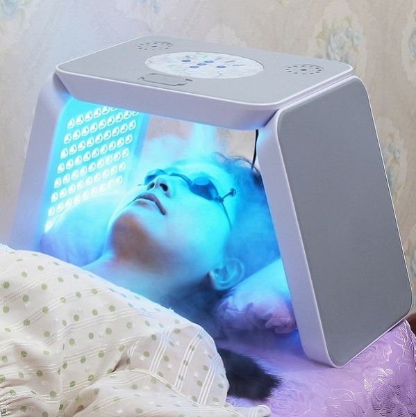 Novos produtos para cuidados com a pele coreanos do atacado Nano Spray Painel facial do painel de face LED 7 LED LED PDTT Terapia