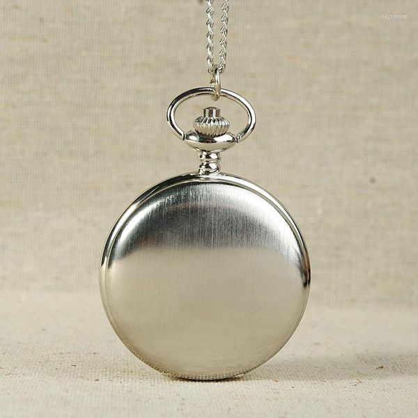 Taschenuhren 8074, polierte silberne Uhr, minimalistisches Design, weißer Hintergrund, schwarzes römisches Ziffernblatt, Anhänger, lässig für Männer und Frauen