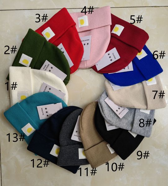 10 pezzi invernali di capodanno inverno uomo autunno inverno cappello a doppia maglieria con orlo gilrs gusti di moda teschi di chapeu taps cotton gorros lana lana calda coppia coppia cappello 13 colori