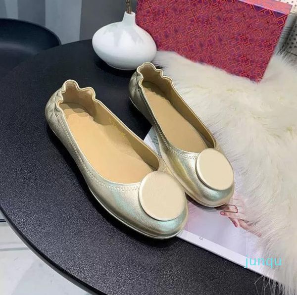 Designer Women Dress Scarpe Scarpe piatta casual Maresche da ballo Driving Driving White Ballets Leather Ladies Scarpe dimensioni 35-43