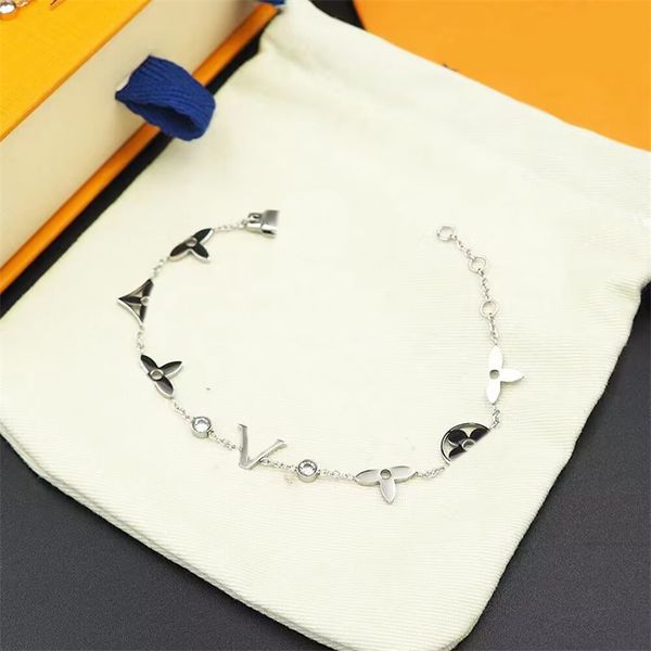 Corrente de diamante amor pulseira mulheres designer pulseiras luxo na moda pulsera amizade meninas dia de ação de graças carta não manchar granel femme encantos pulseira zb064