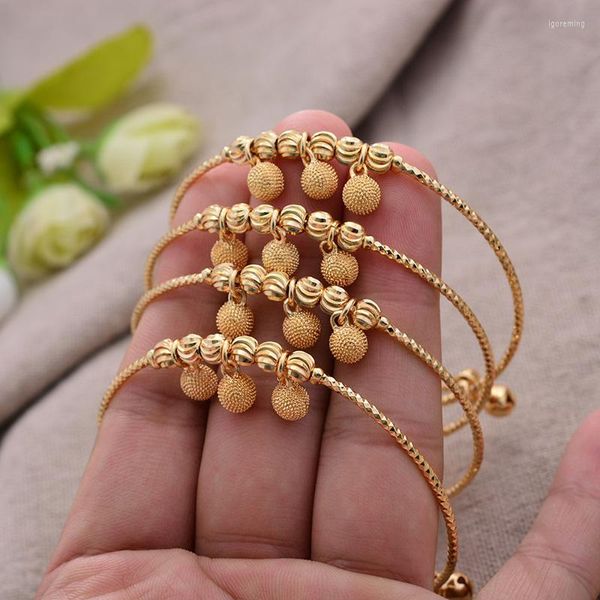 Armreif 4 Teile/los Äthiopischen Afrika Dubai Gold Farbe Feine Armreifen Für Mädchen Frauen Braut Armband Hochzeit Schmuck Nahen Osten Artikel