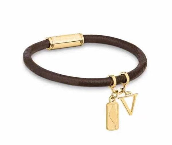 Pulseira Designers Fashion Charme Love Bracelet para homens e mulheres Personalidade de tend￪ncia Punk Cross Style Looks Gift Jewelry With Box