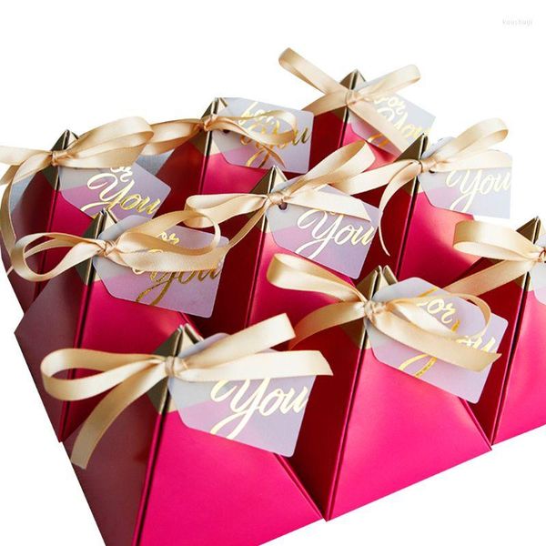 Geschenkpapier 50 teile/los Hochwertige Rose Rot Pyramide Süßigkeitskästen Hochzeit Gefälligkeiten Box Partybevorzugung Dekoration