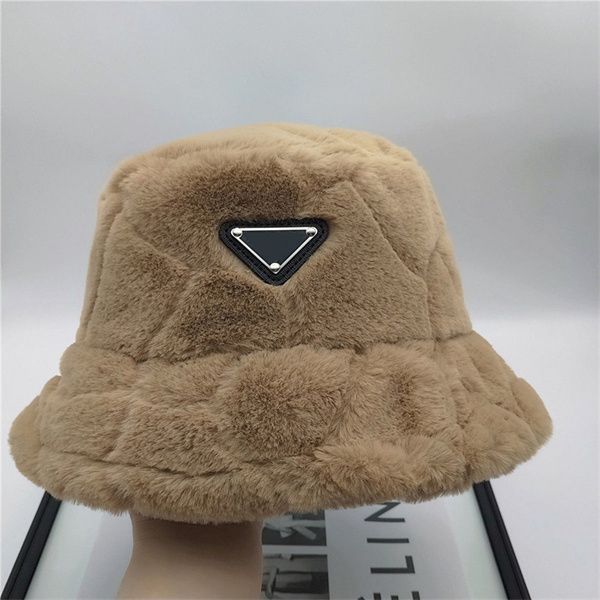 Novo inverno Altai Fisherman Hat Hat no calor da prova de vento menos idade 28 chapéus por atacado de mao para homens e mulheres